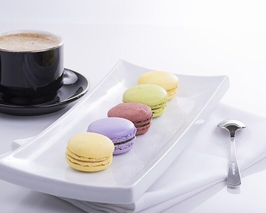 Jakie są cechy usługi logistycznej?