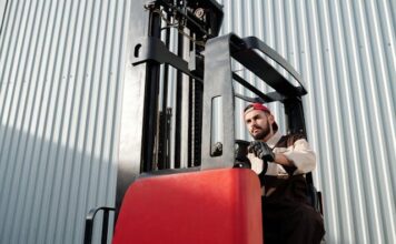 Jakie są rodzaje wózków widłowych? Jakie są rodzaje wózków widłowych